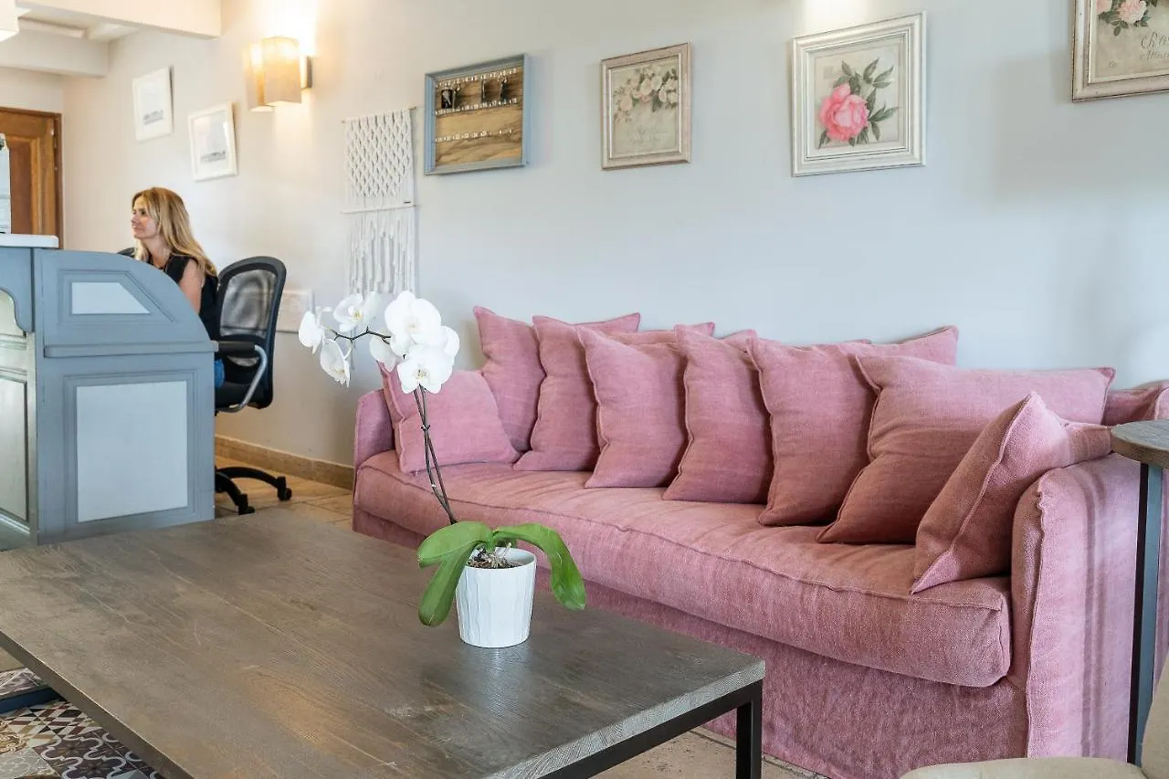 Hotel Le Pre Saint Michel Manosque 3*,  France