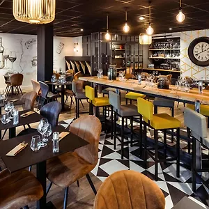 mercure-lyon-est-chaponnay.hotels-rhonealpes.com/
